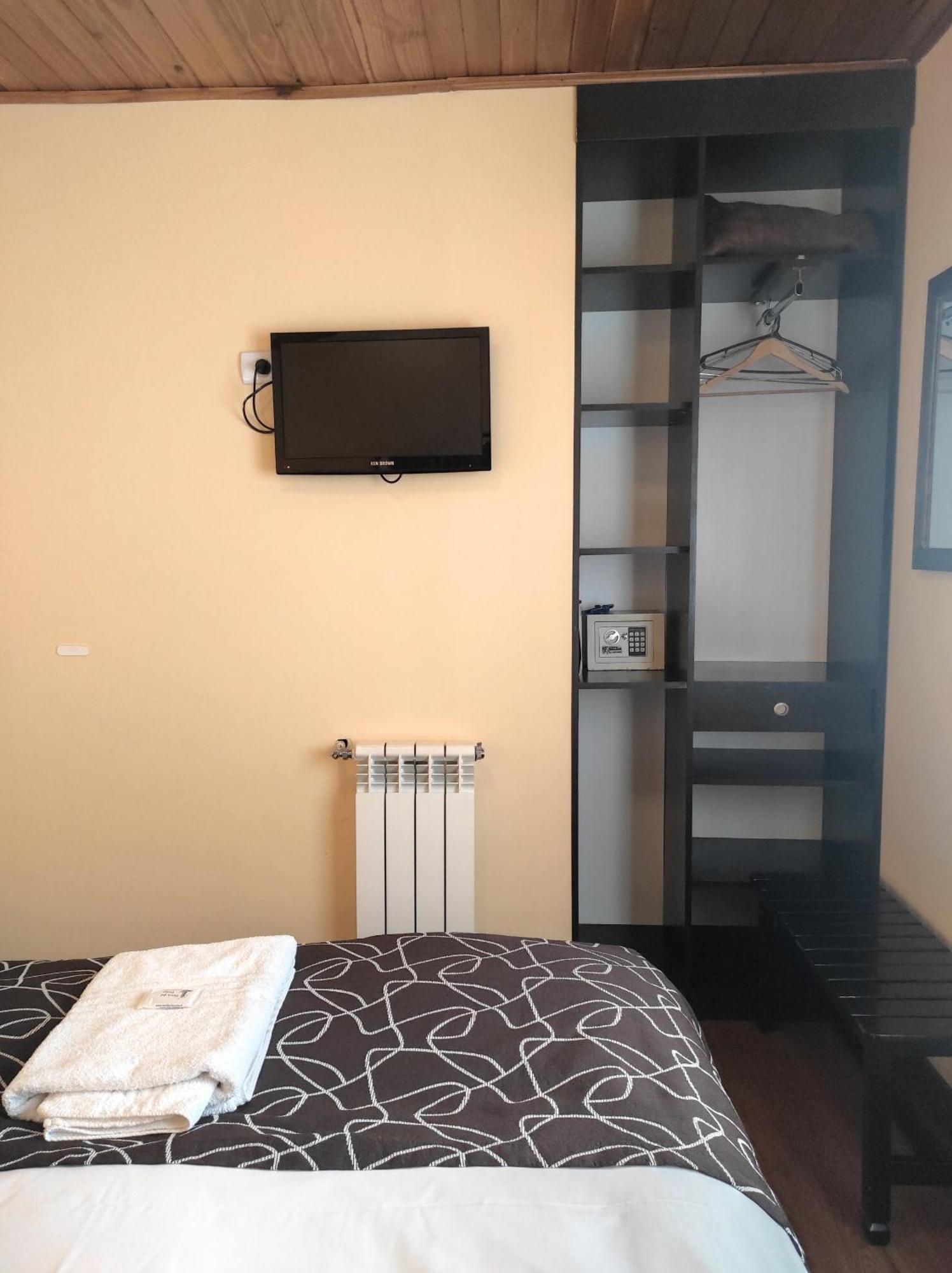 Las Retamas B&B Ushuaia Ngoại thất bức ảnh
