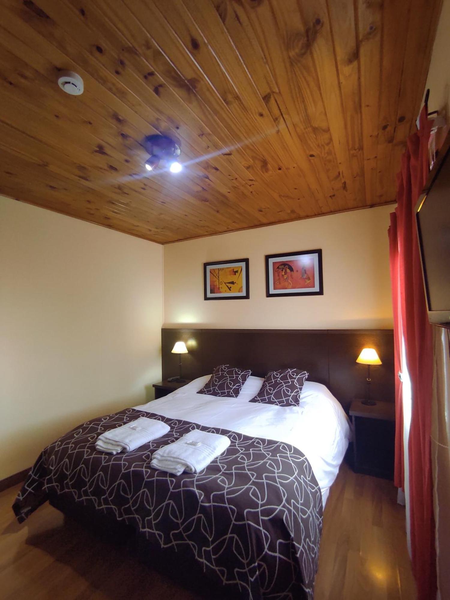 Las Retamas B&B Ushuaia Ngoại thất bức ảnh